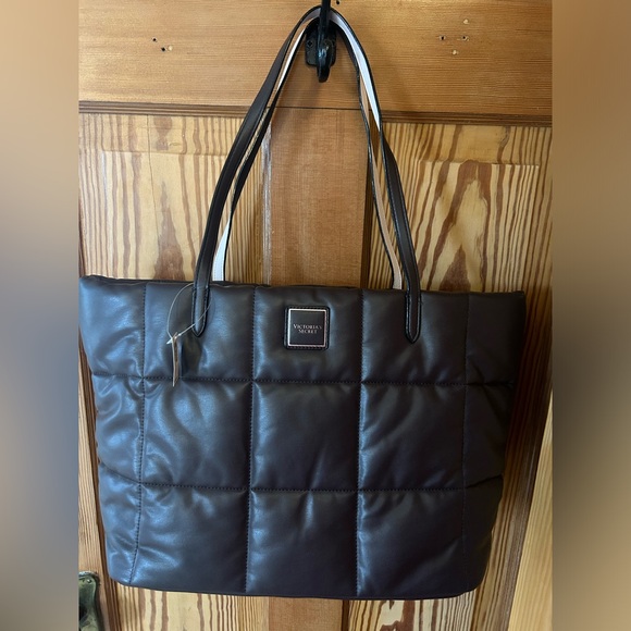 NWT Victoria’s Secret Quilted Tote Bag - Picture 4 of 10